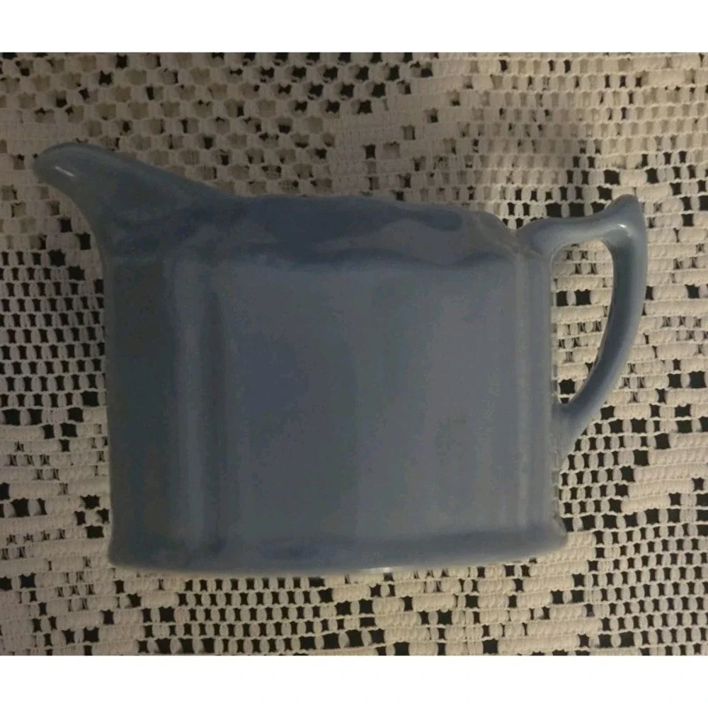 Vintage Colonial Blue Creamer & Covered Sugar Bowl Set Farmhouse Cottagecore
